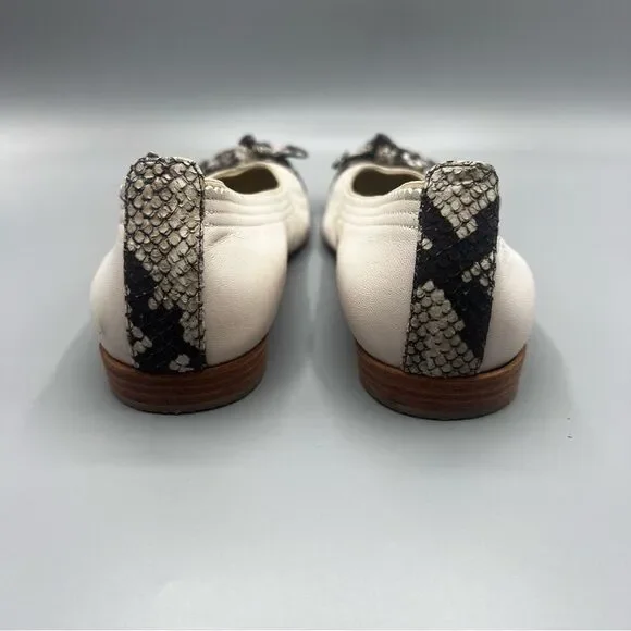 Stuart Weitzman Cream and Black Leather Snakeskin Women's Flats - Picture 3 of 6